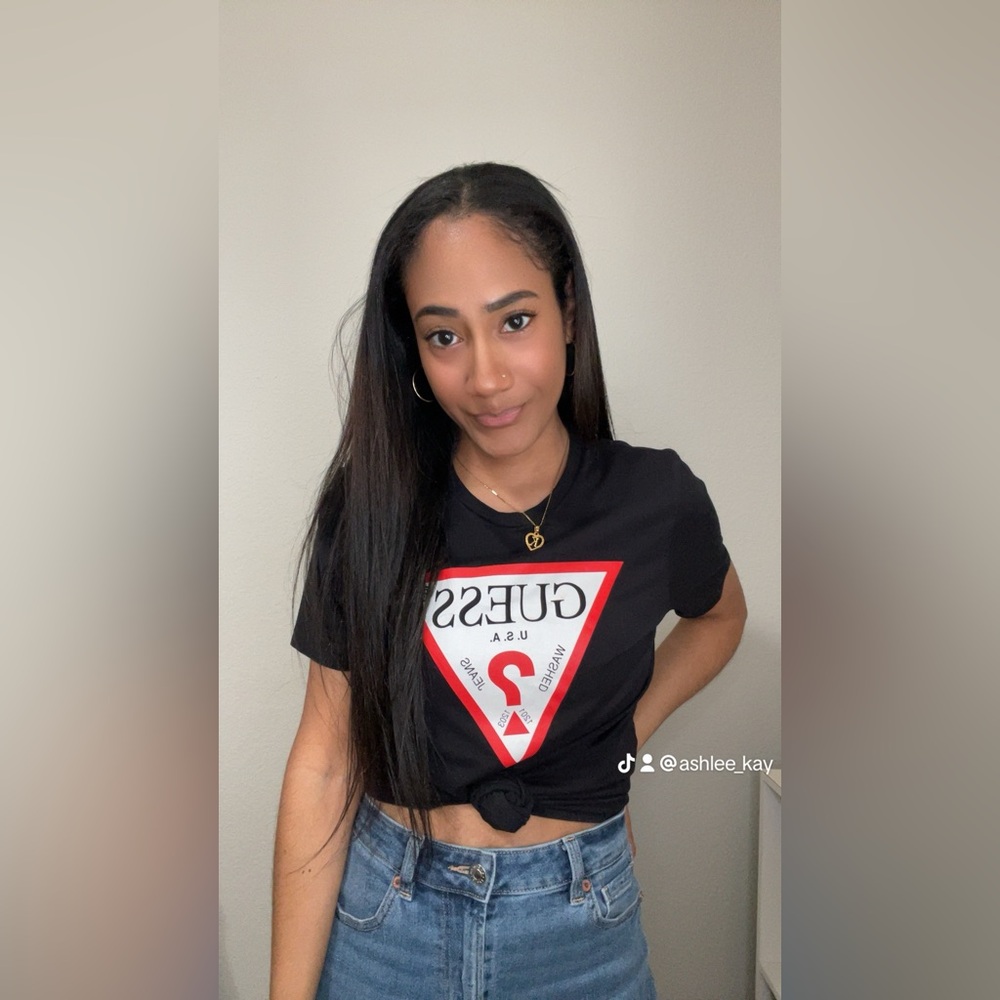 Guess Tee Shirt